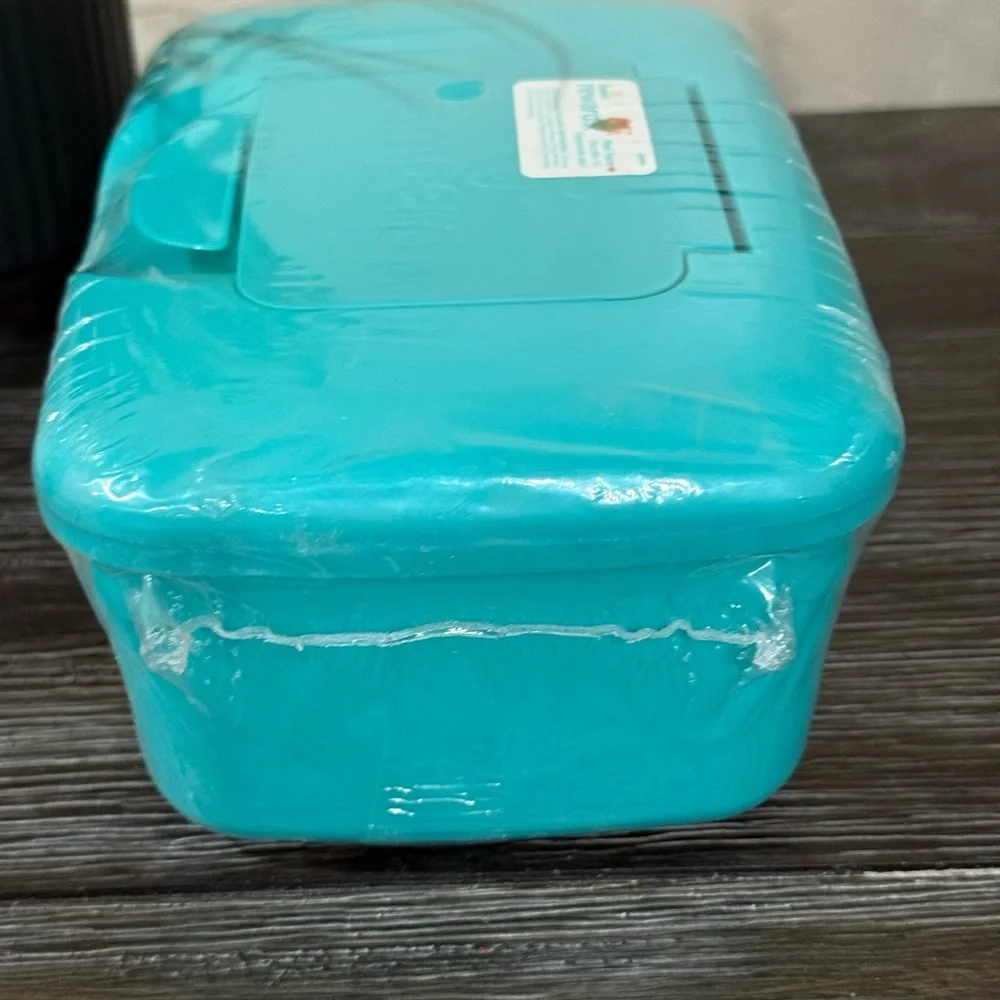 Pampers Baby Fresh Wipes Dispenser Sealed Pop Up Container Blue Green New